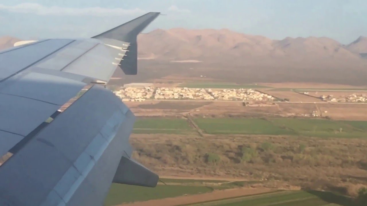Aterrizaje en aeropuerto de Chihuahua con Volaris - YouTube