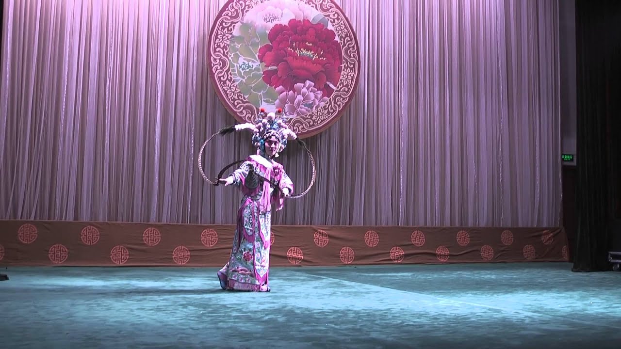 Beijing Opera wu dan 武旦 (martial female) Role Type