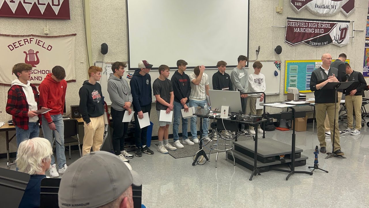 2023-2024 Deerfield High School Boys Basketball Awards - YouTube