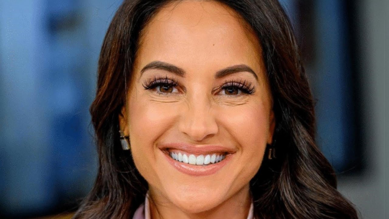 Fox News' Emily Compagno’s Transformation Is Causing Quite a Stir