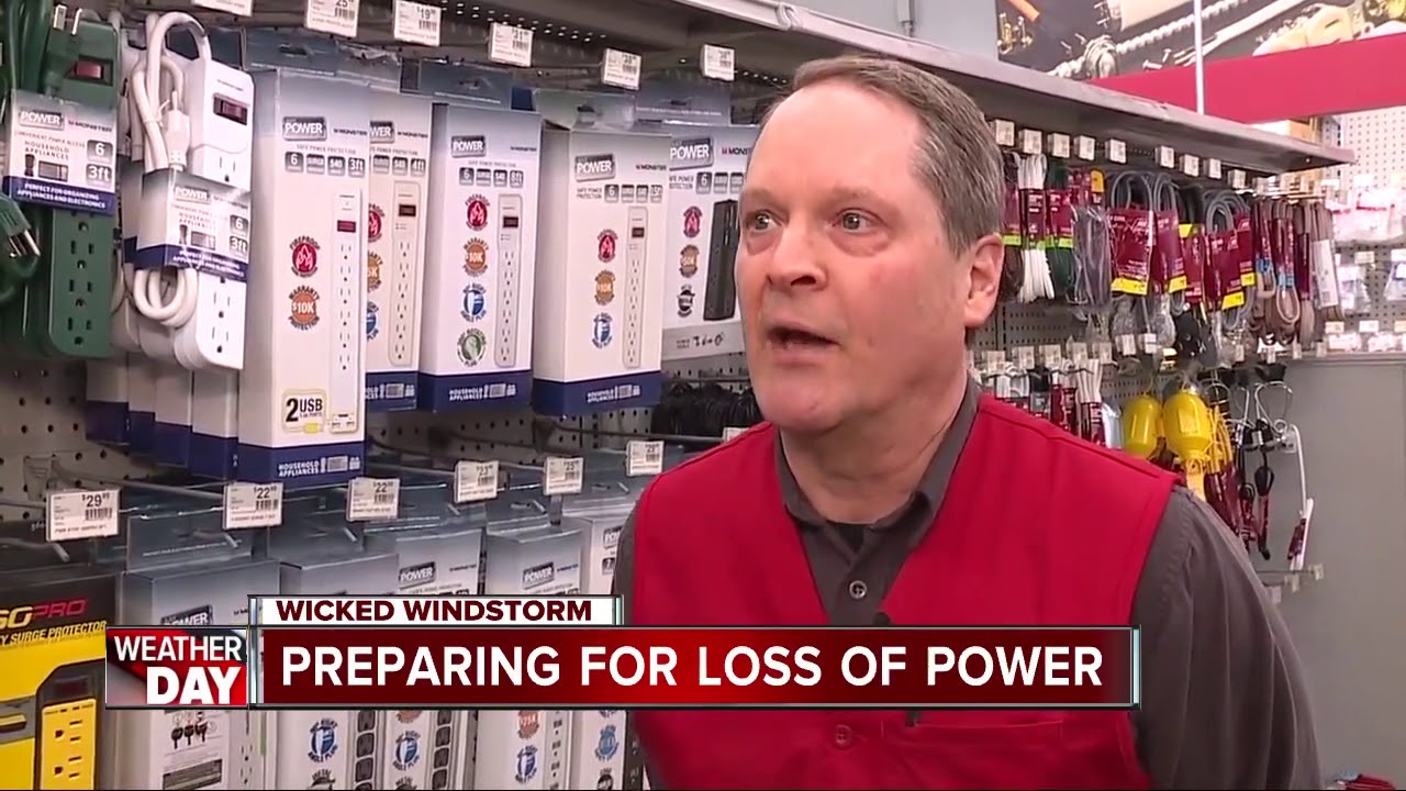 Thousands without power in metro Detroit - YouTube