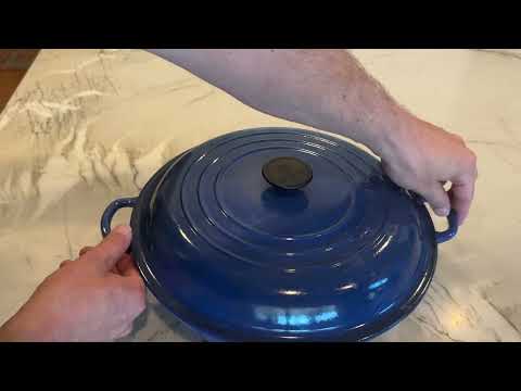 Le Creuset Signature