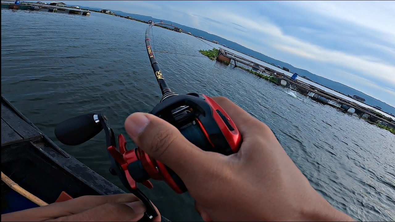 GANAS BANGET MAGURO KARAMBIT DIPAKSA BETOT-BETOTAN TOMAN KERAMBA SAMPAI MENJERIT-JERIT