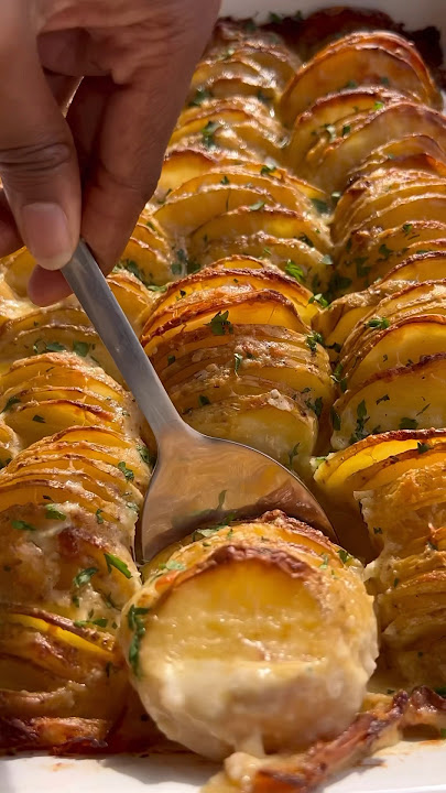 Scalloped Potatoes #christmasbaking #scallopedpotatoes #potato
