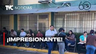 Long lines of young people in search of a job opportunity