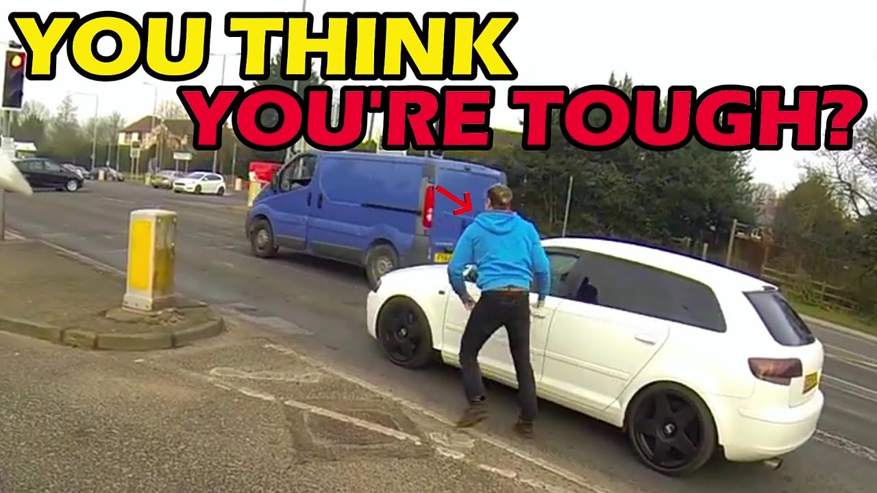 DRIVER JUMPS OUT AND CHARGES VAN IN MID-TRAFFIC RAGE - YouTube