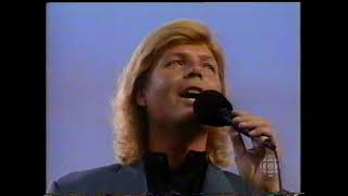 1994 Dennis KC Parks performs Canadian national anthem in Las Vegas CBC
