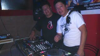 OLIVER DJ CHARLY EL ORIGINAL  EN LA BIBLIOTECA DISCOTECA QUITO ECUADOR