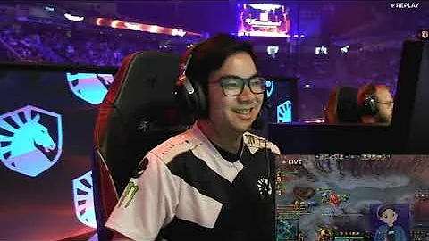 NISHA"S EYESBROW REACTION AFTER MICKE LAGUNA BLADE HIS CREEP AND RESOLUTION INTERVIEW