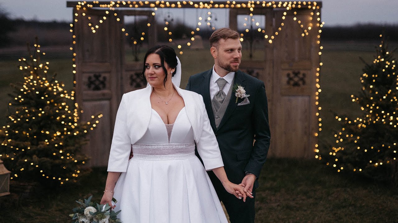 Nóri + Norbi | Deák Udvarház | Wedding highlights