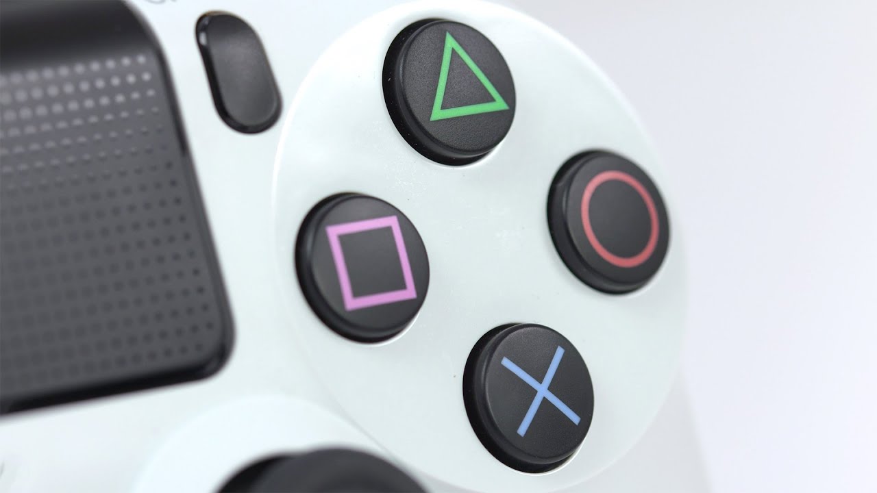 PS4 vs Xbox One Episode 2: Controller