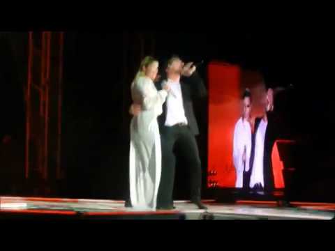 David Bisbal y Emma Marrone "Hombre de tu vida" en el arena de Verona