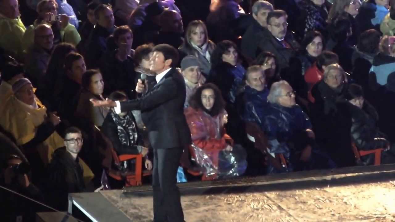 Gianni Morandi - Uno su mille [Live @ Arena di Verona 07.10.2013]
