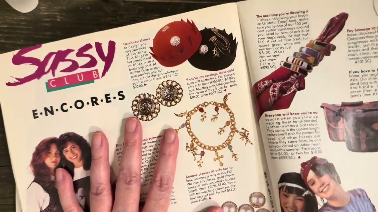 Ripping SASSY Magazine ‼️🩵‼️ ASMR 🍒🩵🍒 no talking 