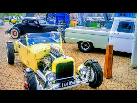 ADELAIDE AUTO EXPO ZIPPLE AMERICAN HOTROD CRUISE