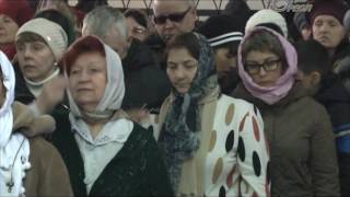 В храме Преподобного Серафима Саровского состоялась  Божественная литургия