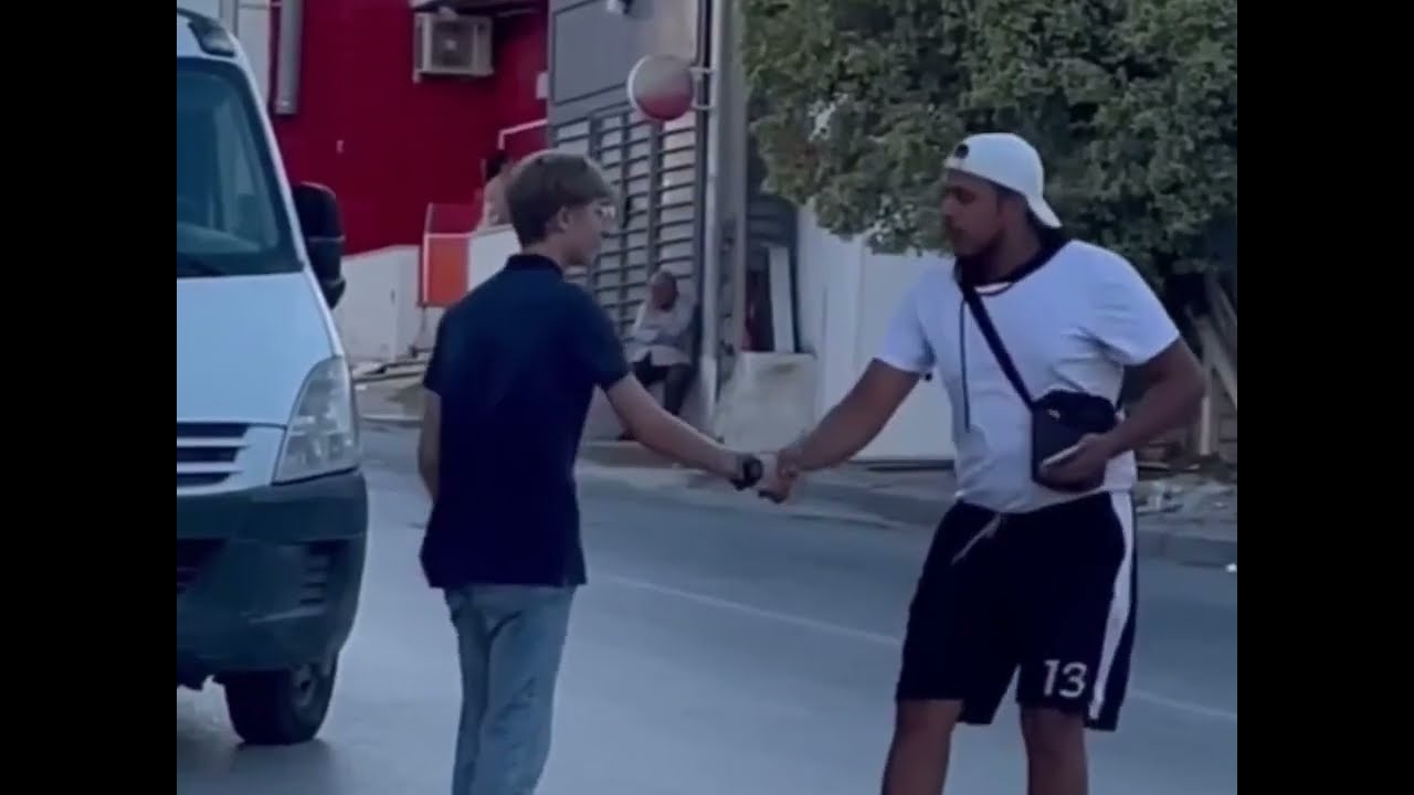 ba9a tv جاك بقة ياغافل😂😂