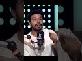 محمد أنور كل يوم كنت بدمع وانا رايح مسرح مصر عشان سبب غير حياتي