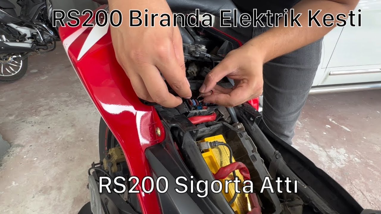 Motorumuz RS200 biranda elektrik kesti - Rs200 sigorta atarsa ne yapmalıyız