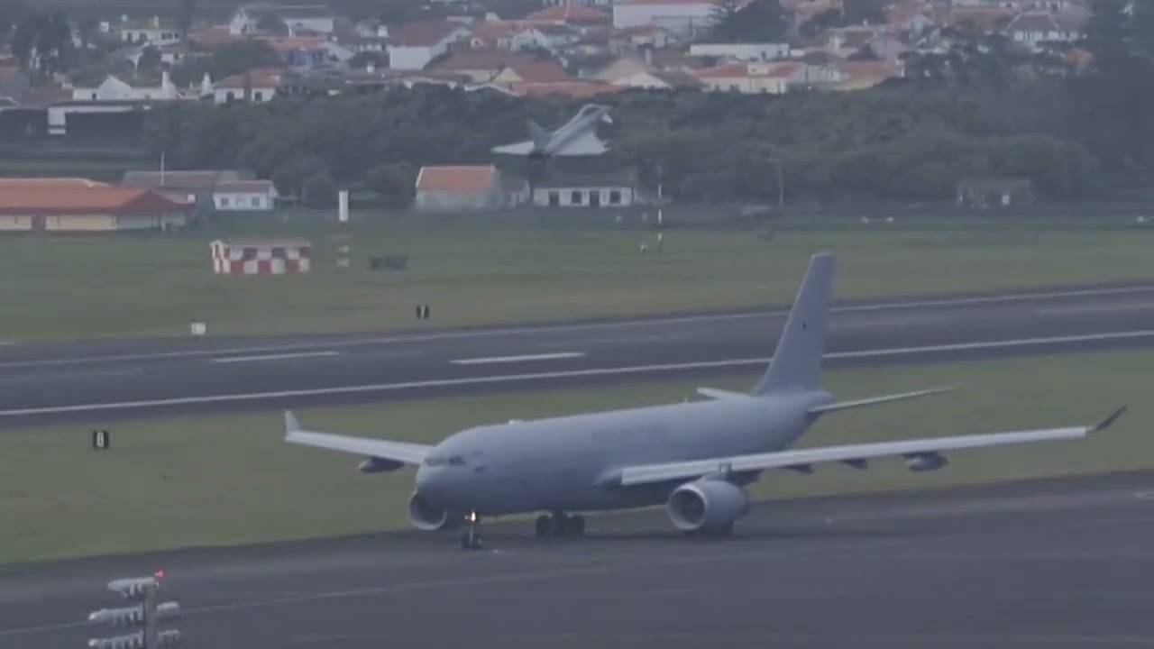 Airbus KC2 Voyager and 6 Typhoon take off in windy conditions. 01/03/2026
