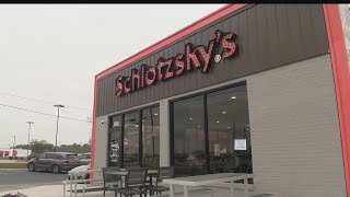 Schlotzky's restaurant sees its grand opening