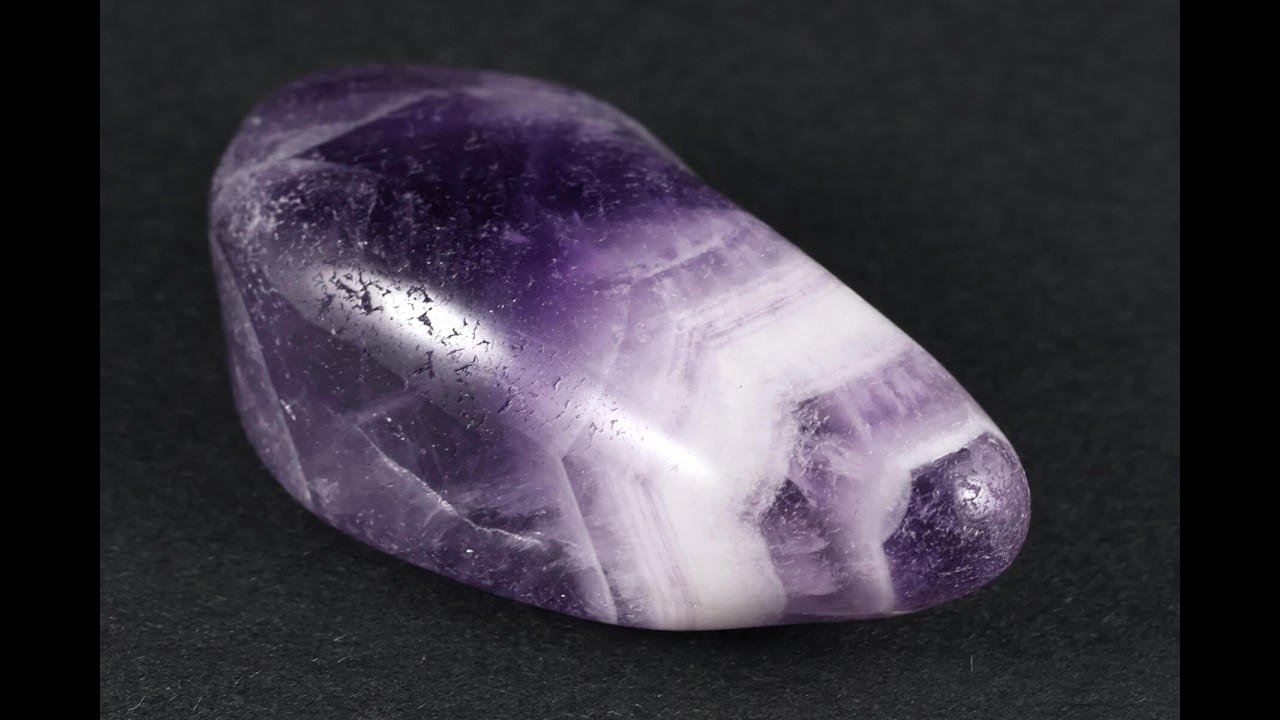 シェブロンアメジスト 原石 磨き 34.0g / Chevron Amethyst - YouTube
