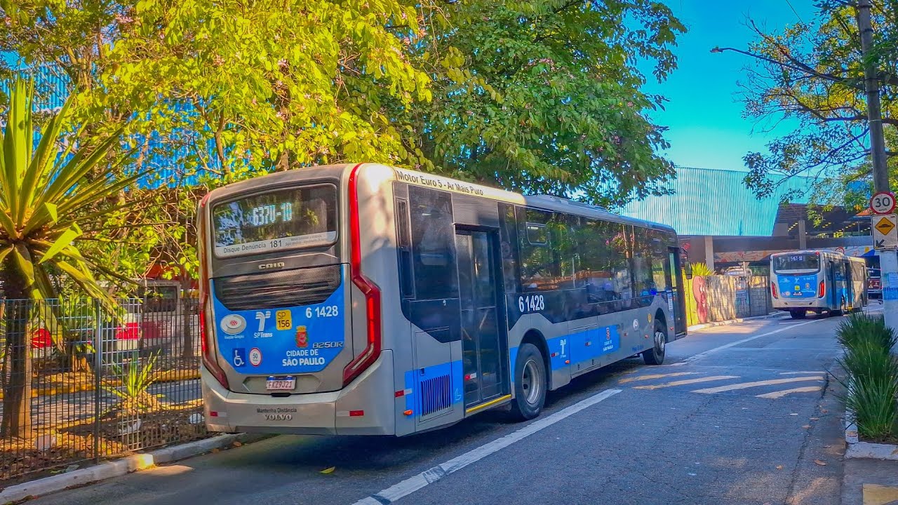Terminal Santo Amaro - Movimentação de Ônibus (Vídeo 4)