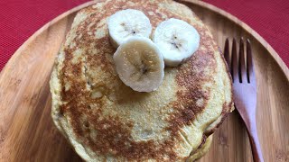 Coconut flour Banana Pancakes / Low Carb Recipe
