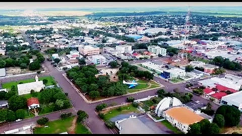 Quantos habitantes tem na cidade de Canarana MT?
