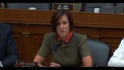 Rep. Mimi Walters Questions Former Equifax CEO, Richard Smith