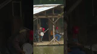 Download Lagu You don't see this everyday on River MP3