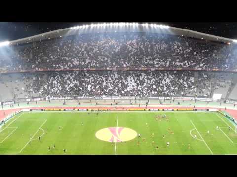 26 Şubat 2015 Beşiktaş - Liverpool Sen benim her gece efkarım - Muhteşem atkı & bayrak şov.