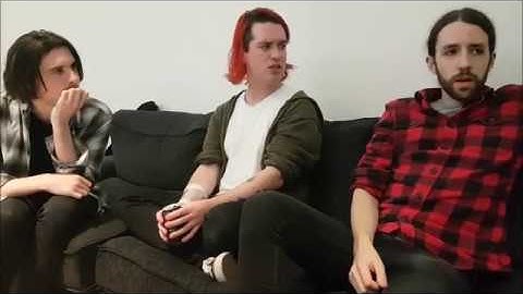 A Chat With : Fangclub