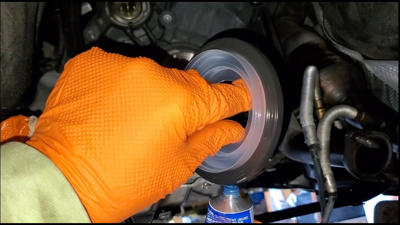 BMW E70 X5 rear main seal (N52) Part 2: Seal install - YouTube