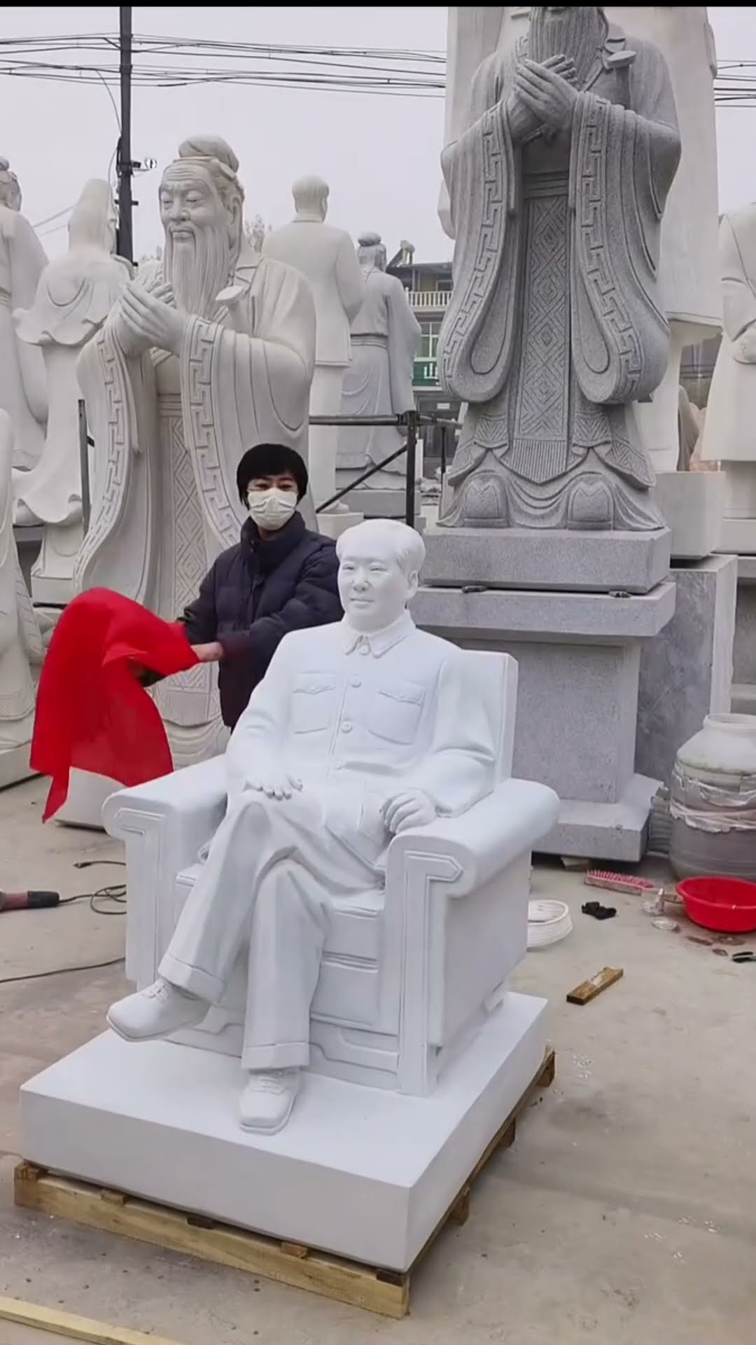 put the statue in a wooden cage #shortsvideo