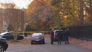 Death investigation underway after man found dead in Midlothian Turnpike parking lot
