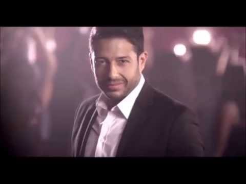         محمد حماقى من قلبى بغنى