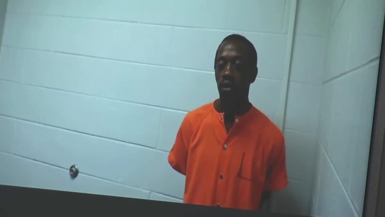 RAW: Bond hearing for suspect accused of stealing car with child inside ...