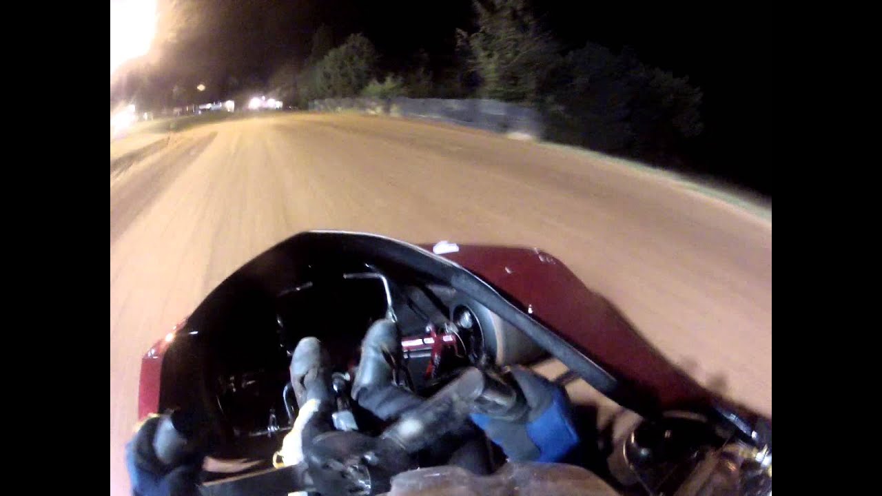 Gavin Marlin Racing 7G Main Event in flat kart - YouTube