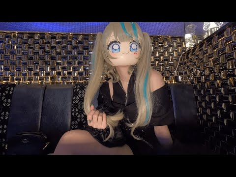Behind the scenes of the music video