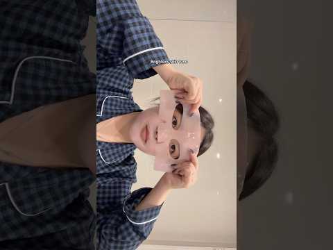 Viral Korean <strong>collagen</strong> mask! 콜라겐 마스크팩 🍑💦 #collagenmask #anua #kbeauty #콜라겐팩 #쇼츠