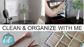 CLEAN WITH ME! 💕 Dollar Store Cleaning Hacks and Organization for your Vanity!
