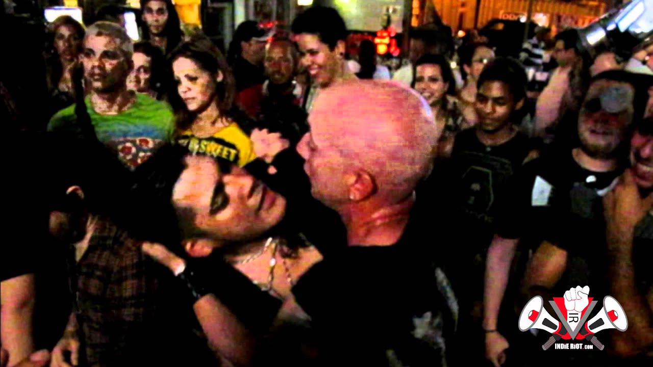 Indie Riot: LA VIA - LORENA [LIVE @ HANDLEBAR, GUAYNABO, PUERTO RICO ...