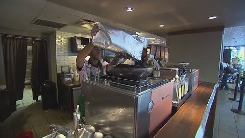 Starbucks store algorithm shaves 2 minutes off order