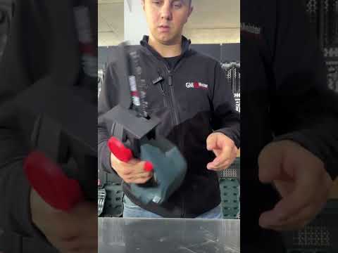 Мини-пыль цепная аккумуляторная бесщеточная GUT MECHANIC 20V ШИНА-180ММ Ø РИЗУ MAX-150MM вращения головки 0-32° 5 M/С 3200 ОБ/ХВ, видео 1