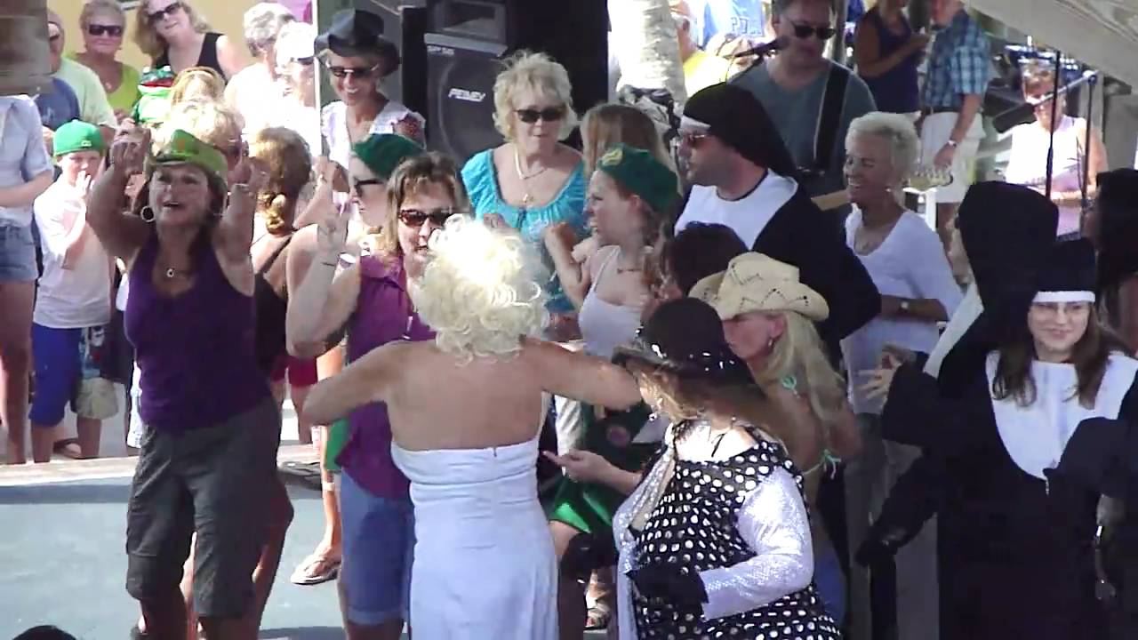 Doin' the Buzzard Lope Stan's Idle Hour Bar,Goodland,FL. YouTube