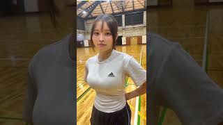 佐伯澪, Iカップ女子大生, グラビアアイドル, 新人グラドル, 写真集紹介, ヤングジャンプ, 週プレ, チラッと！, あらがえないッIカップ, ギャップ萌え, 推し活, ファン対応,