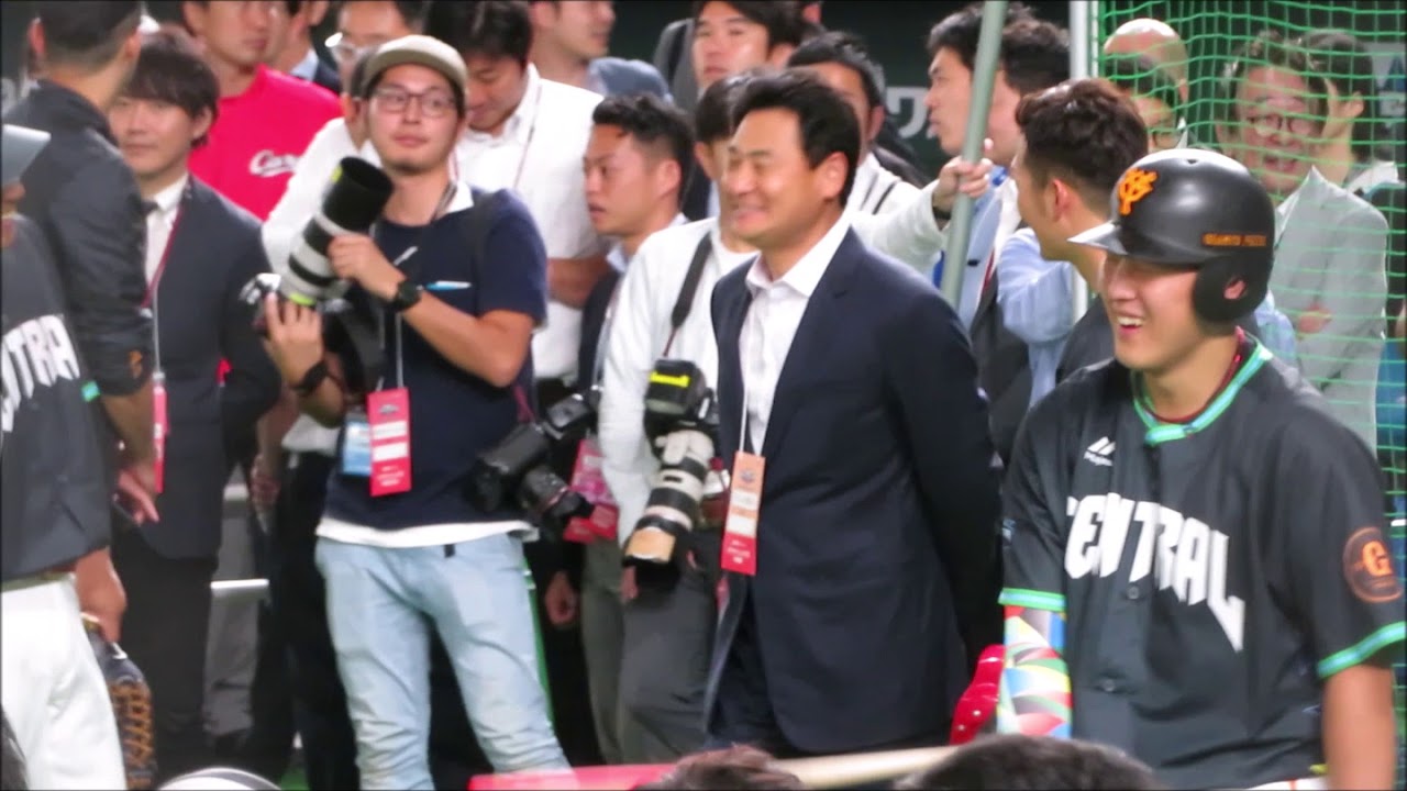 鈴木誠也 山田哲人 日本ハム近藤が前田智徳さんにあいさつしてた Youtube 鈴木誠也 山田哲人 日本ハム近藤が前田智徳さんにあいさつしてた Youtube