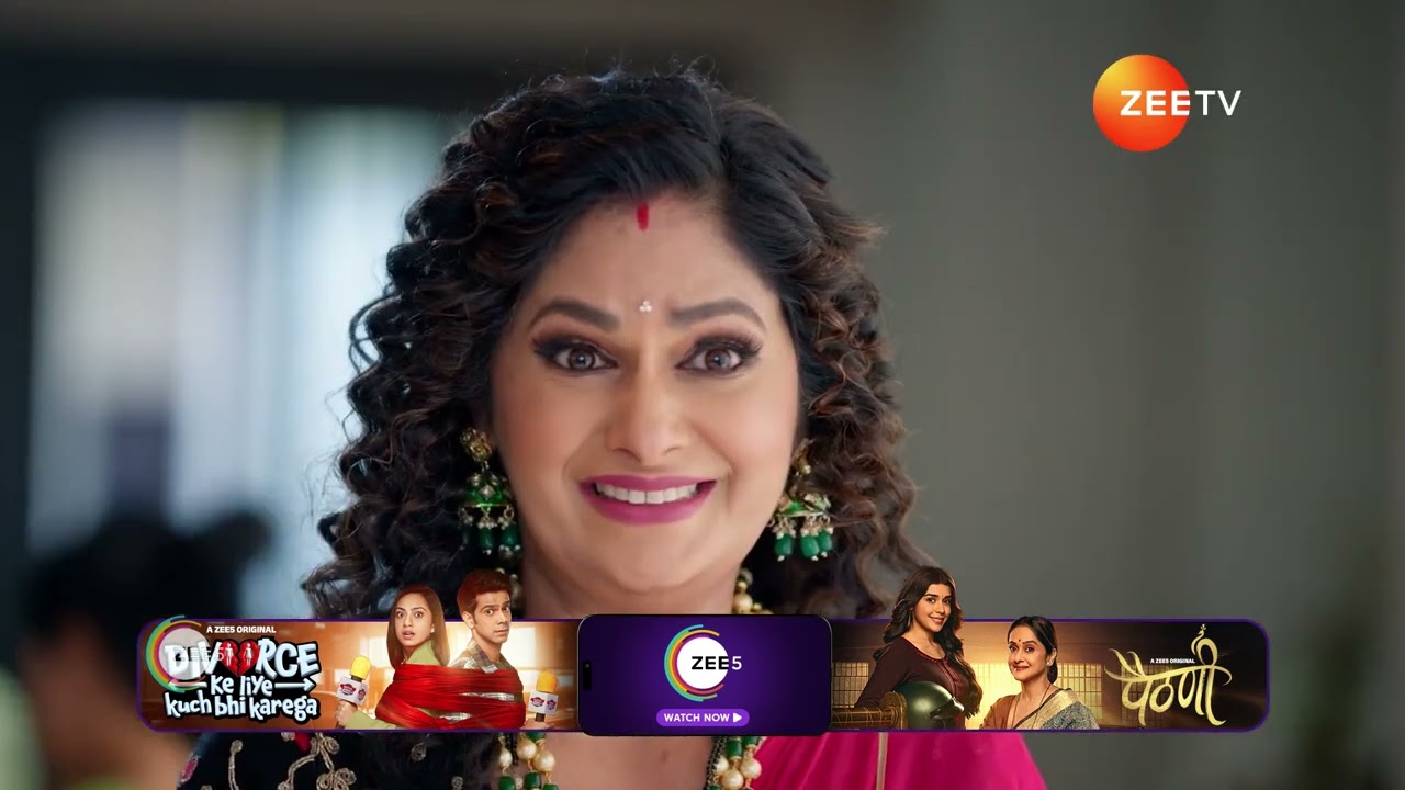 Vasudha | Karishma is plotting something to humiliate Vasu.