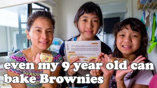 LIVE Cooking: Baking Fudge Brownies with Iman and Isobel
Isobel and Iman bakes Fudgy Brownies using a DIY Kit prepared by @Boxtivity. The idea behind Boxtivity began when head baker, Ima from Syzcake bakery, spent time with her daughter Inara at home, during the Covid Lockdown.
When you are new to baking, it can be really frustrating to search recipes (so many online....how to choose?) and the right ingredients.We collaborated with Syzcake Bakery to develop Boxtivity. Each of our recipes are specially curated and created with love and care to provide you with the best baking experience - Ima
Baking Kits consists of all the ingredients required depending on the package you choose, a step-by-step baking instruction recipe card as well as a QR code for video instructions. You only need butter and eggs (which was provided to us for this session)
Theres also Vanilla Cupcake with Buttercream Frosting, Congo Bars and Chocolate Cupcake with Buttercream Frosting.
Visit www.boxtivitykit.wixsite.com/home for more info or visit their Instagram page: @boxtivity
In between, I did an unboxing session while waiting for the Brownies to bake:
38:49 : Crimebites
Instagram: @crimebites_enunjuhari THANK YOU!
41:18 : PeekaPlay
Award winning Skwish
Instagram: @peekaplay
44:34 : My Norwex Host Gifts (tergendala sekejap)
44:50 : Ripcurl introduces their reusable Masks
@ripcurl
More masks than jellyfish: Coronavirus waste ends up in ocean
Facemask can stand the environment for up to 450 years and it takes that long for them to turn into visible micro-plastics which is still very damaging to the environment and marine life. Ripcurl Malaysia regrets that as a brand they did not manage to notice this sooner, but better now than never so they have launched their re-usable facemask.
Features include:
Coolcore fabric with cooling effect 3 layer
Quick dry
Breathable
Strap: Stretchable & Detachable (velcro) I LOVE THIS FEATURE BIT
RM29 available at Ripcurl Malaysia outlets
50:35 : Young Living Essential Oil
(Message me if you want to purchase or enroll as a member)
53:10 - 58:57 : Norwex Party Gifts
Shop HERE: http://daphneiking.norwex.my/en_MY/customer/party/171661
(Or follow my Instagram : @DaphneIkingOfficial @gramfortheclean
1:11:00 : Orgga Skincare
Instagram: @orggamalaysia
www.orgga.my
Thanks for the Orgga Skincare and Orgganic food for my skin and tummy! I love your products ever since Lisa introduced them to me.
1:17:00
Tasting the Fudgy Brownies by Boxtivity
03:06 till end : LIVE BAKING WITH ISOBEL AND IMAN
Thanks for watching and please do not forget to subscribe!
Also follow me on my other social media channels:
Instagram
https://www.instagram.com/daphneiking/
Facebook
https://www.facebook.com/daphneiking/
Twitter
https://twitter.com/DaphCLPT
If you also need my profile and showreel, please visit:
joelebosi.wix.com/bedifulstory
Thanks for watching and please do not forget to subscribe!
Also follow me on my other social media channels:
Instagram
https://www.instagram.com/daphneiking/
Facebook
https://www.facebook.com/daphneiking/
Twitter
https://twitter.com/DaphCLPT
If you also need my profile and showreel, please visit:
joelebosi.wix.com/bedifulstory LIVE Cooking: Baking Fudge Brownies with Iman and Isobel